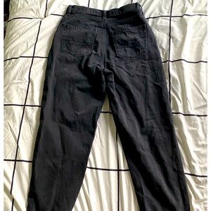 American Eagle Mom Jeans Size 2 Black